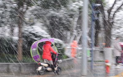 赶路