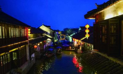 古城夜色
