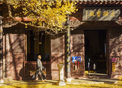 灵岩寺