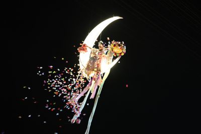 天女散花（2）