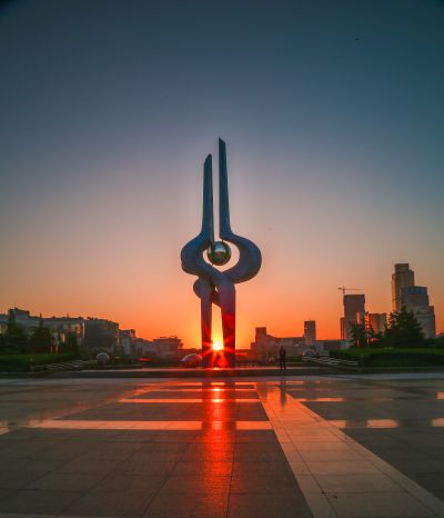 泉标晨曦