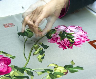 陆晓林《东方摄影 · 我的2024》：《妙手生花》