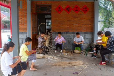 《指尖经纬》