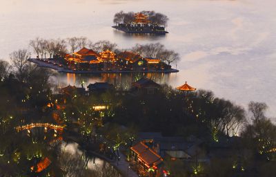 明湖夜色（2）