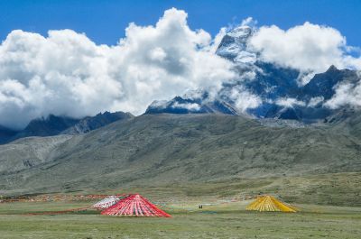 行走在世界之巅——神女峰