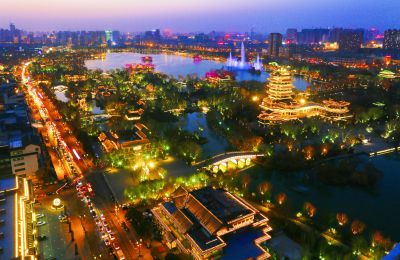 明湖夜色（1）