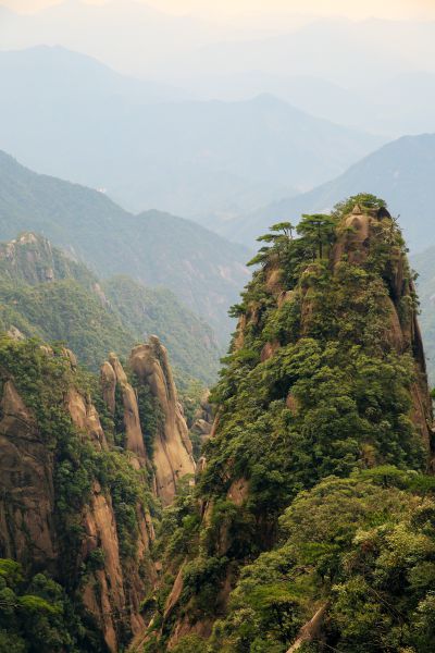 独秀峰