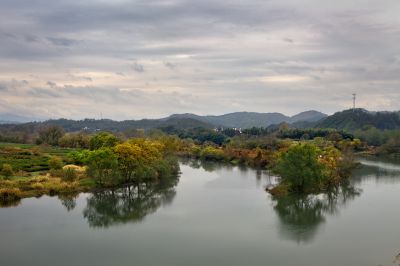 《风情》