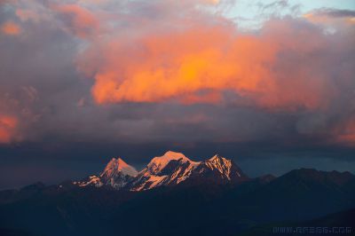 色季拉山