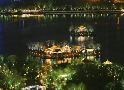 明湖夜色（4）