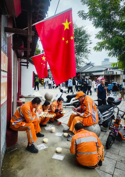 迟到的午餐