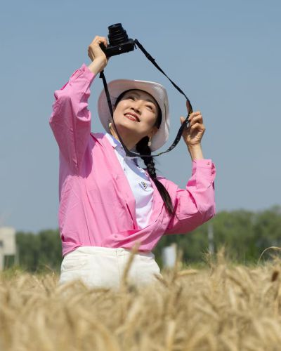 麦田里的模特（春天w）拍摄1